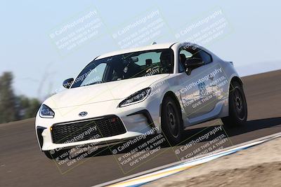 media/Oct-05-2025-Speed Ventures (Sun) [[aa9b841edf]]/Black/Session 2 (Turn 2)/